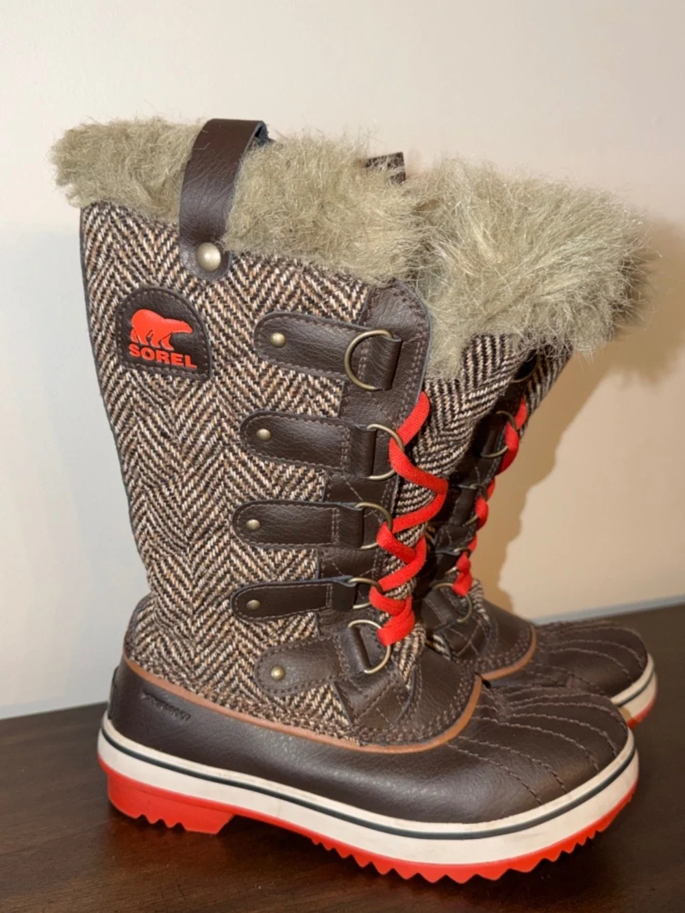 SOREL Tofino II Snow Winter Boots Womens Size 5 Brown Herringbone Tall Faux Fur